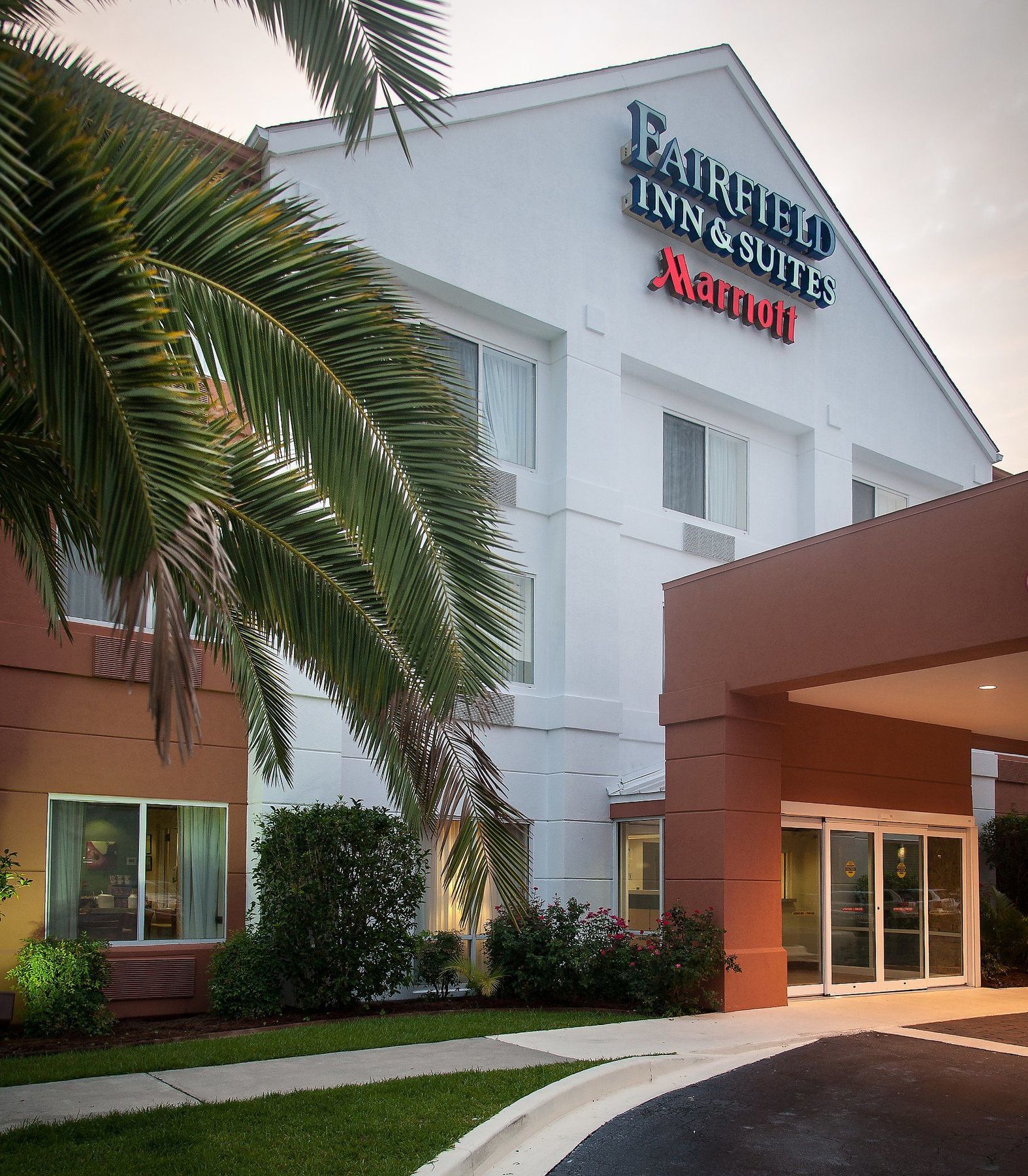 Fairfield Inn & Suites Savannah I-95 South Georgetown Exterior photo